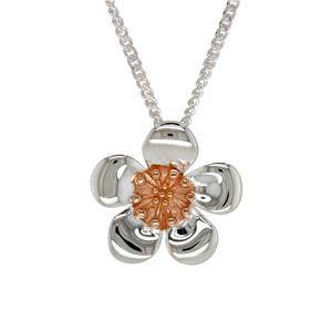Manuka Flower Necklace with R/G Plated Center